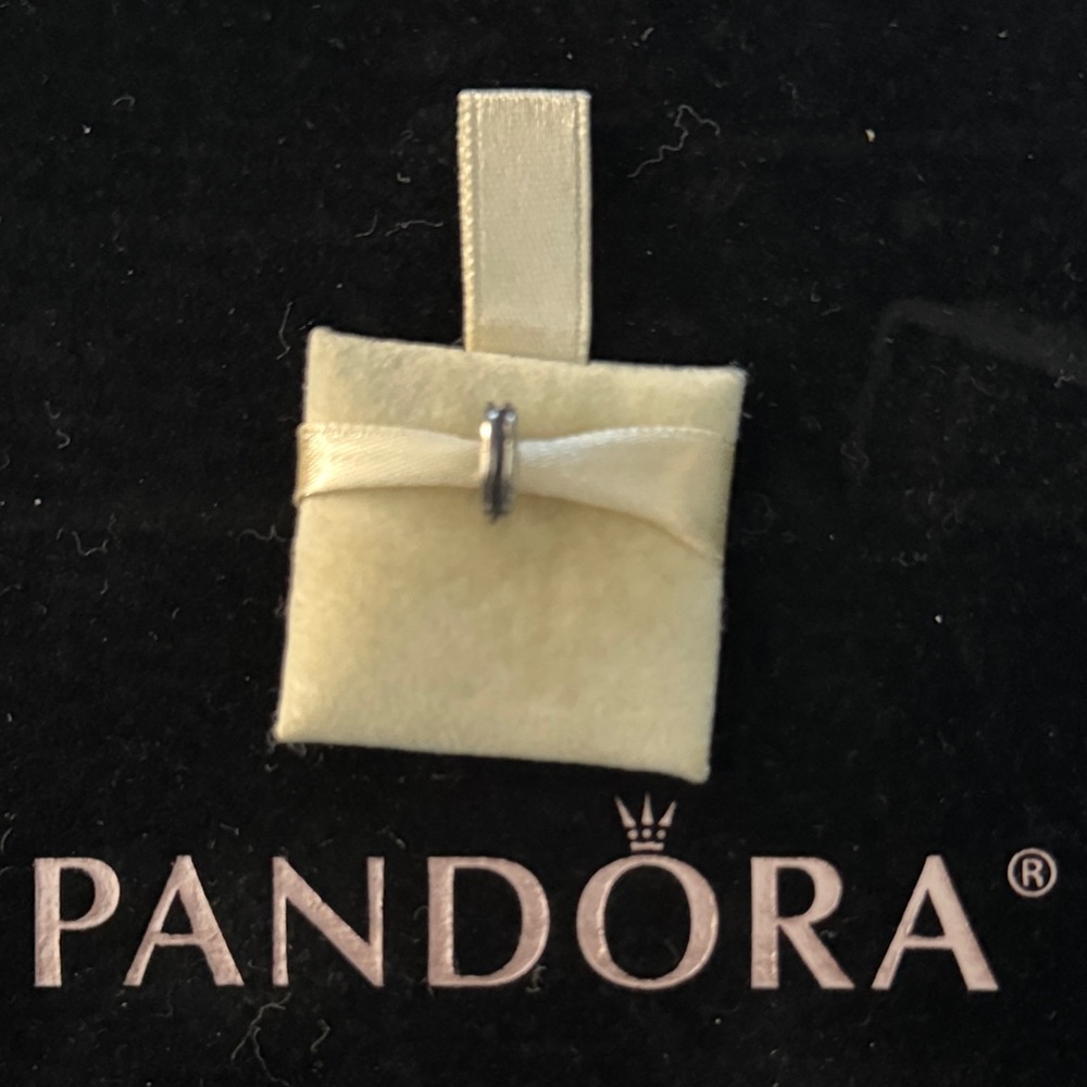 New Pandora Silver Ring Spacer Bead
